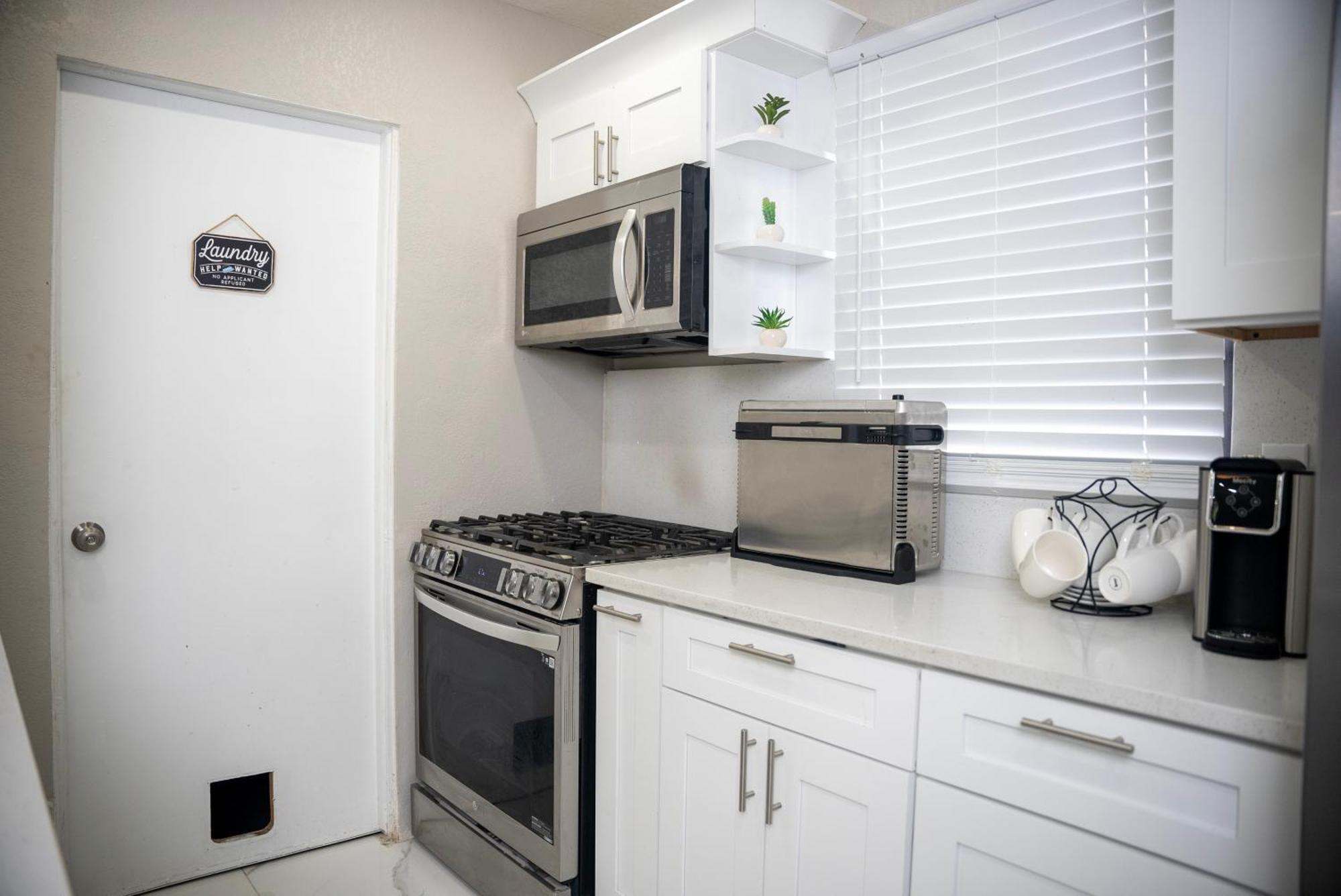 Stunning Modern Home In Tampa With Pool - Just 5 Minutes From Airport! Zewnętrze zdjęcie